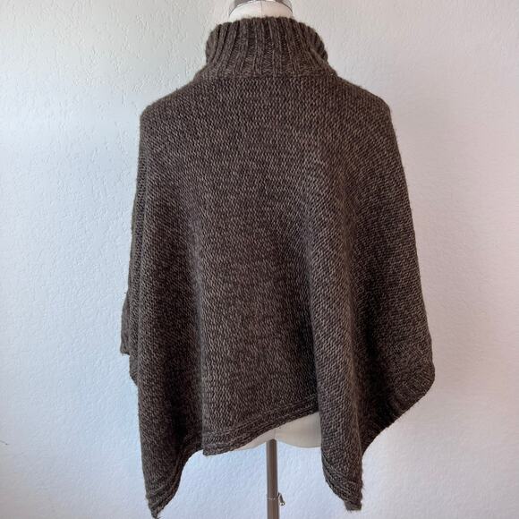 Vintage Y2K Decree Cable Knit Poncho Sweater size XL Button Up Brown - Picture 8 of 10